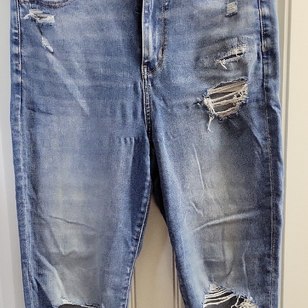 American Eagle Blue Jeggings with Vintage Distressing
